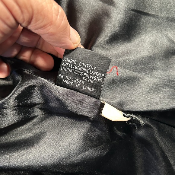 Vintage Guess Leather Jacket Women Medium Black Bomber Biker Motorcycle Goth Y2K - Picture 5 of 8